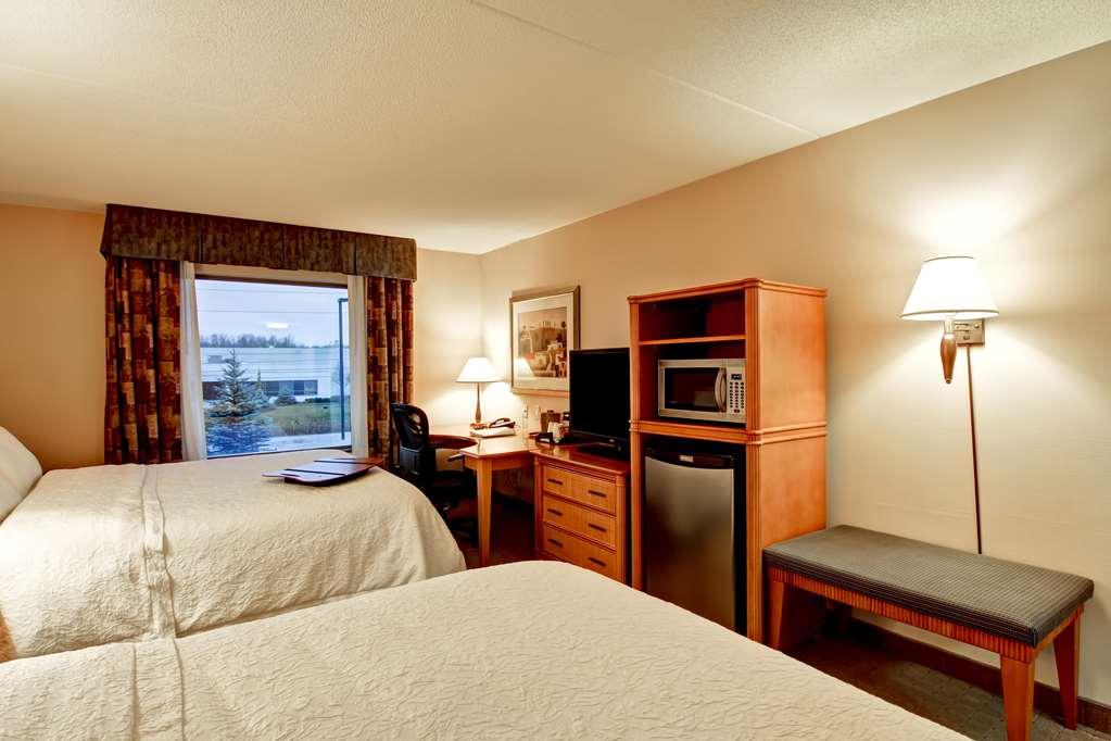 Hampton Inn & Suites Guelph Room photo